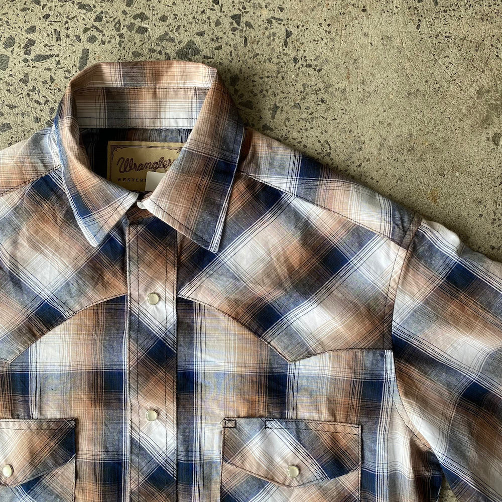 Brown & Navy Wrangler Short Sleeve Western Button Up