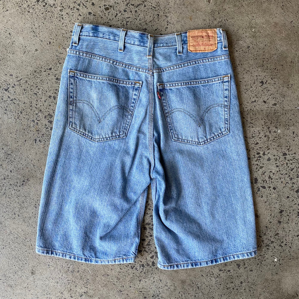 Levi's 32" Blue Denim Shorts Jorts
