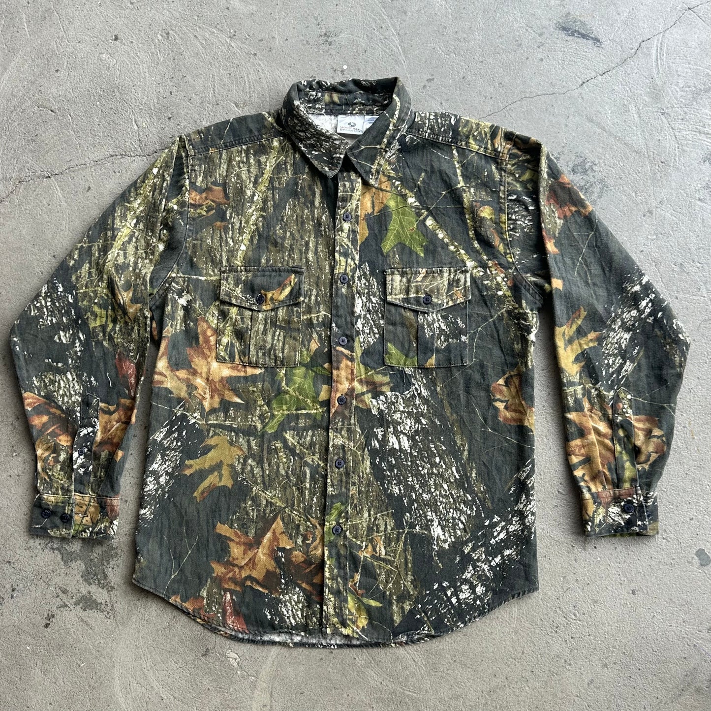 Mossy Oak Camo Long Sleeve Button Up