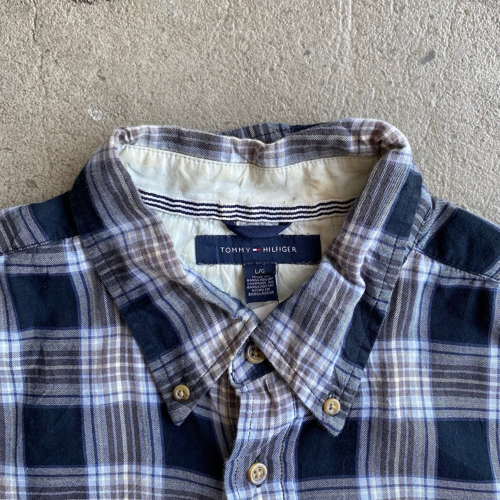 Tommy Hilfiger Black/Blue/White Plaid Long Sleeve Button Up