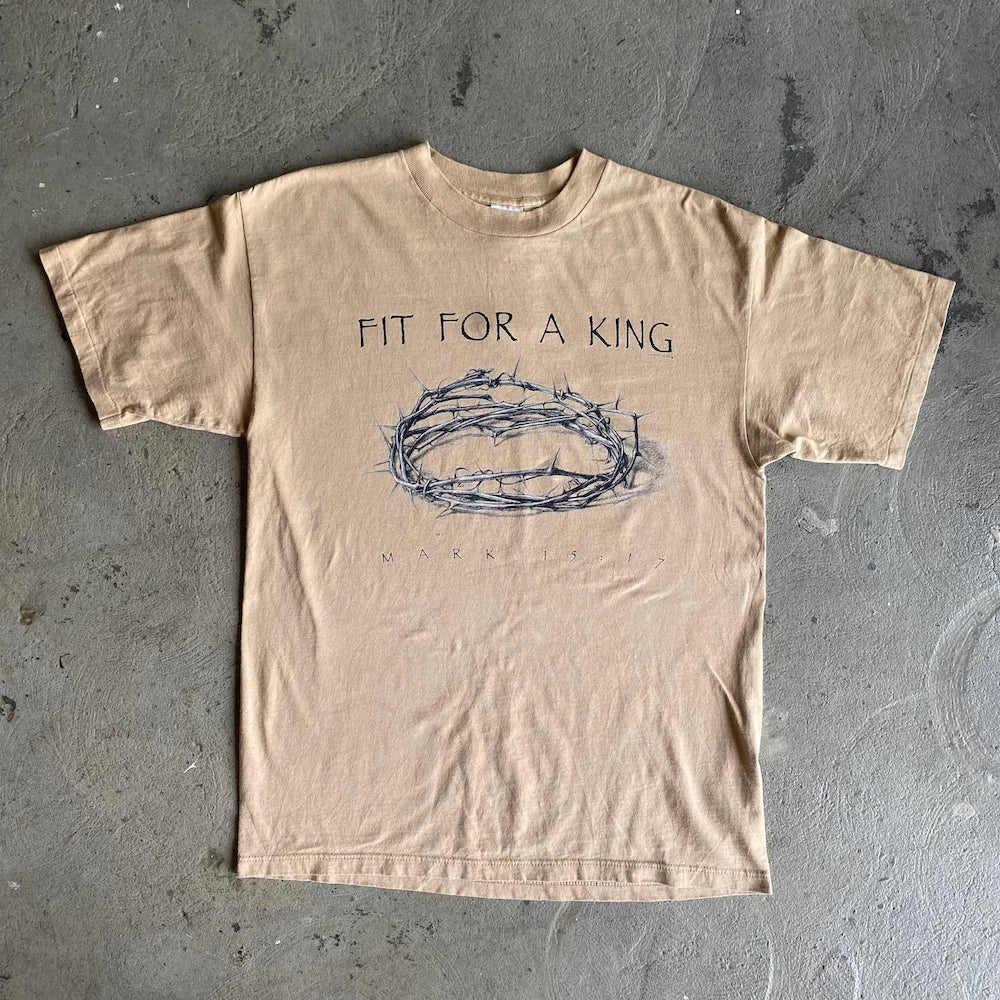 Fit For a King Jesus Mark 15:17 90's T-shirt