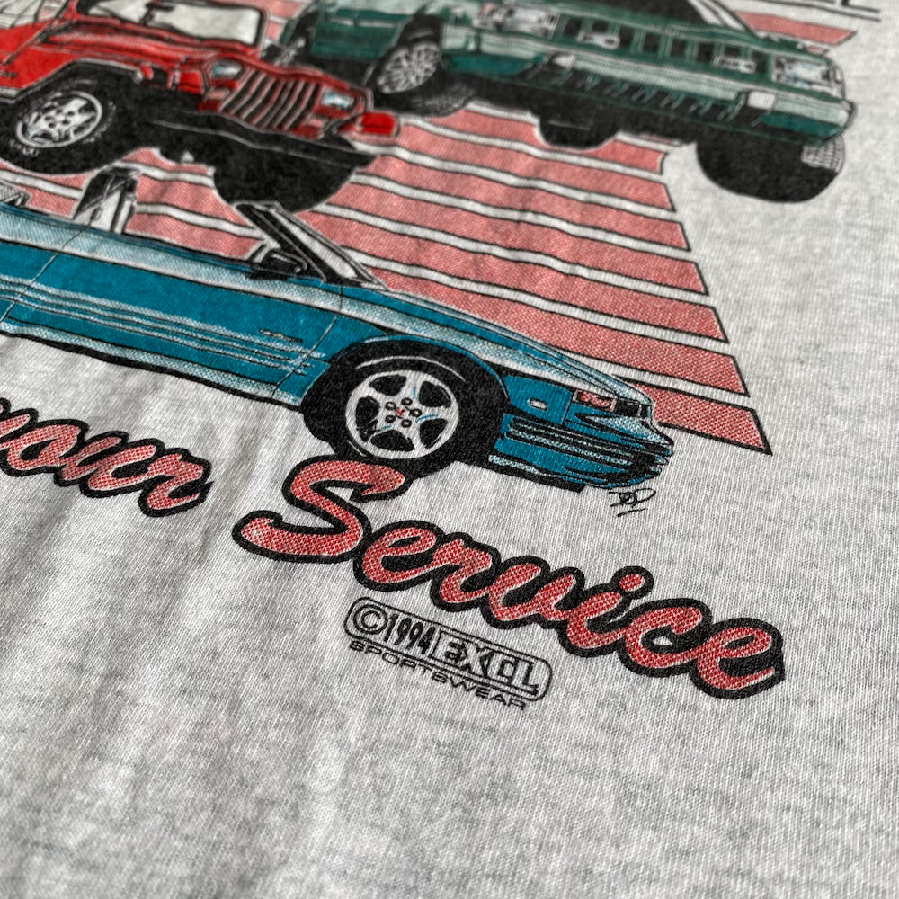 Courtesy Oldsmobile Jeep Eagle 1994 T-shirt