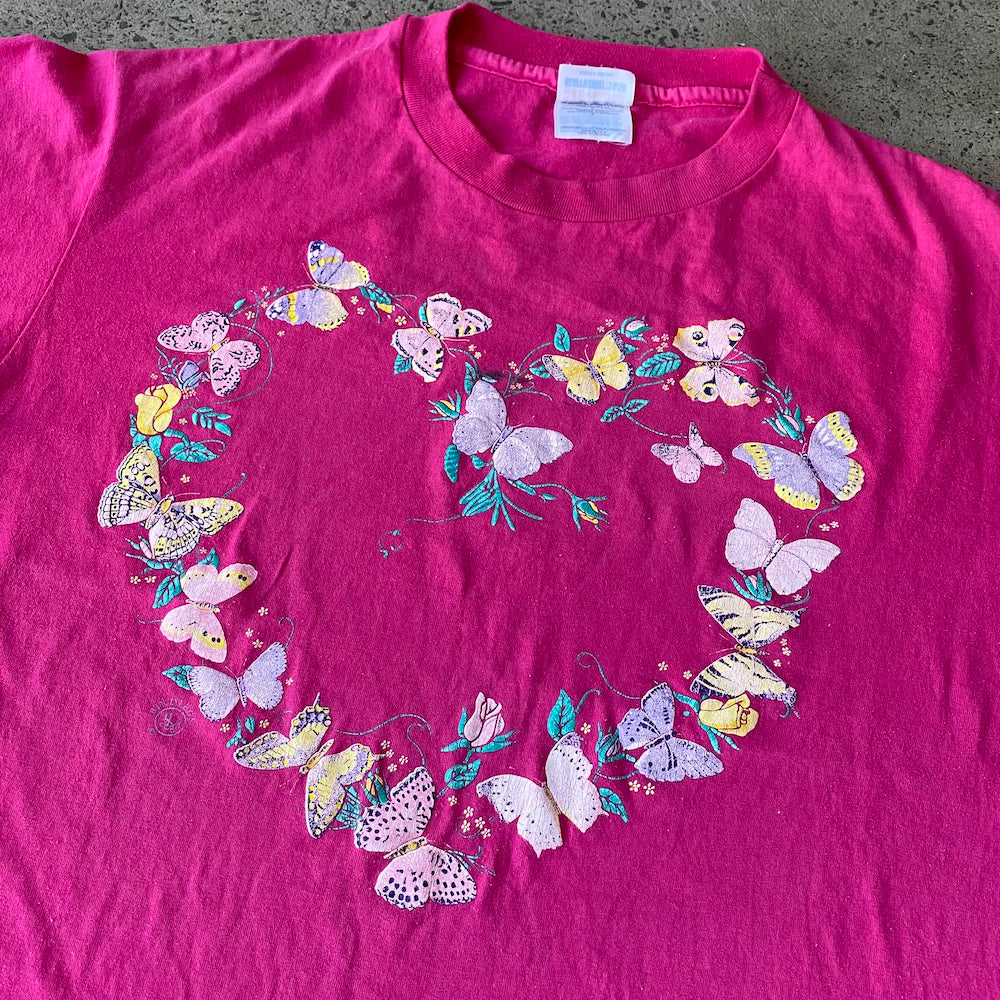 Butterflies & Roses Heart Vintage 90s T-shirt