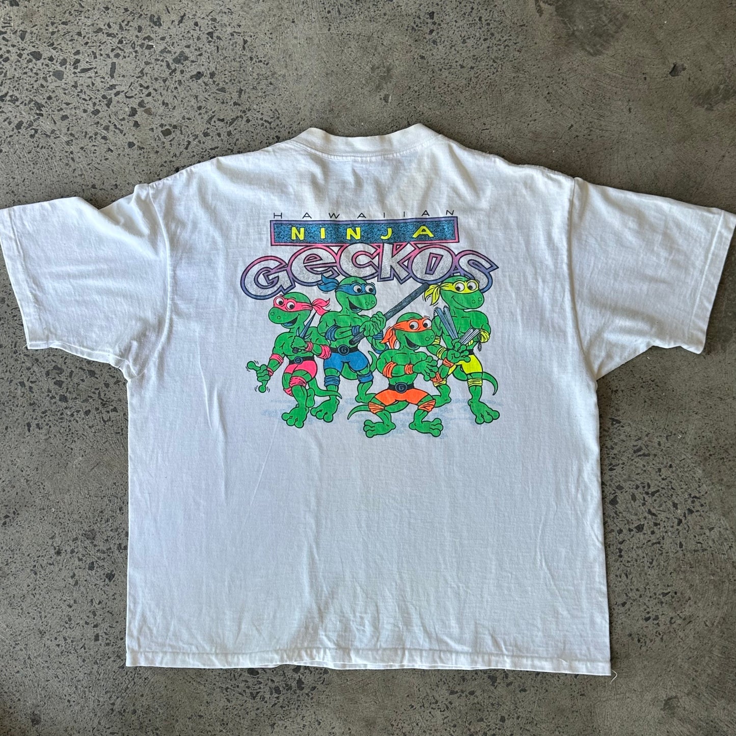 Hawaiian Ninja Geckos Vintage 90s T-Shirt